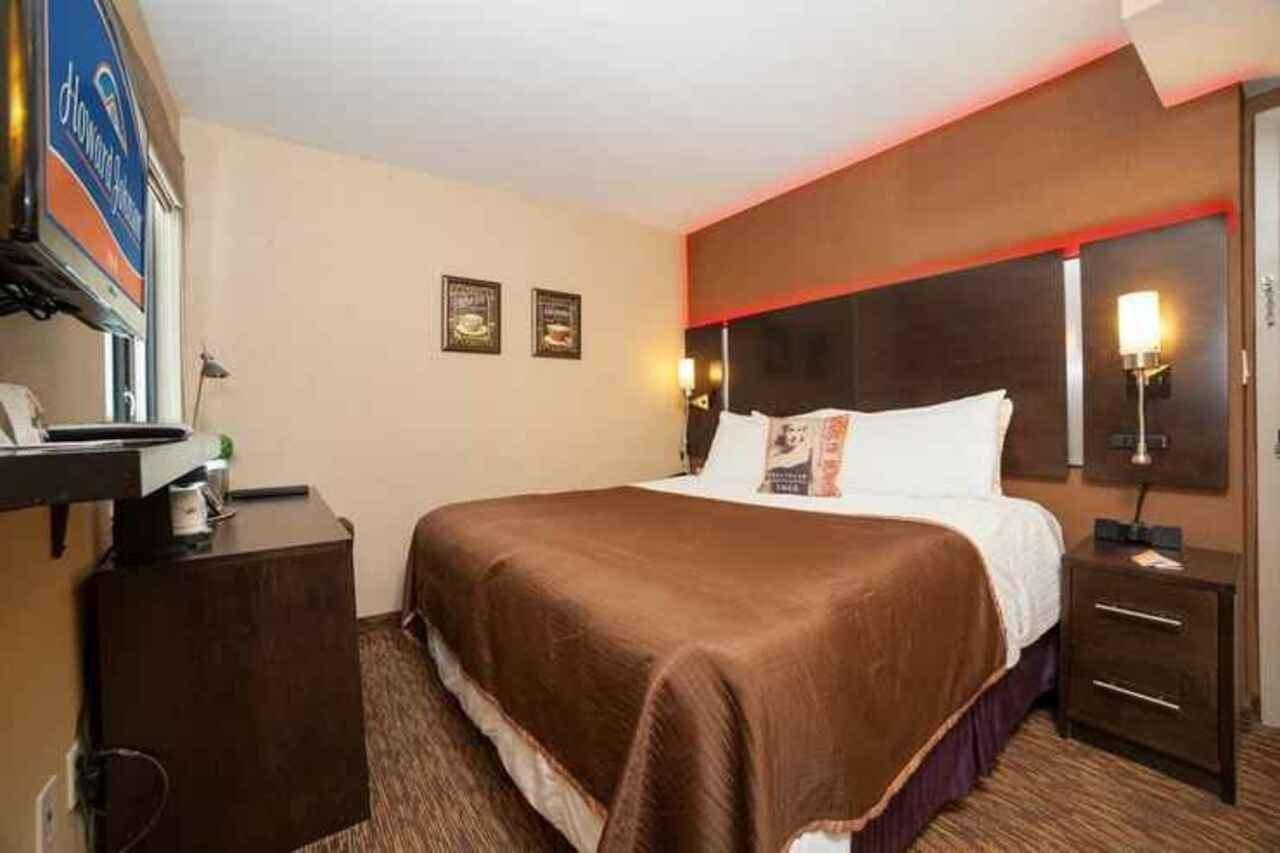 Howard Johnson Soho Ню Йорк Екстериор снимка