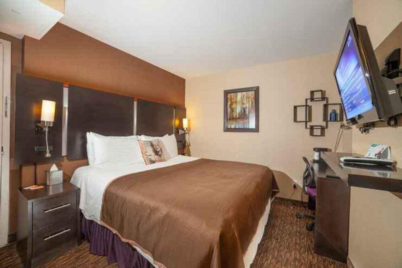 Howard Johnson Soho Ню Йорк Екстериор снимка
