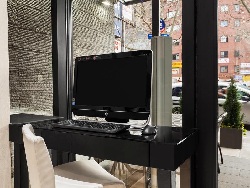 Howard Johnson Soho Ню Йорк Екстериор снимка