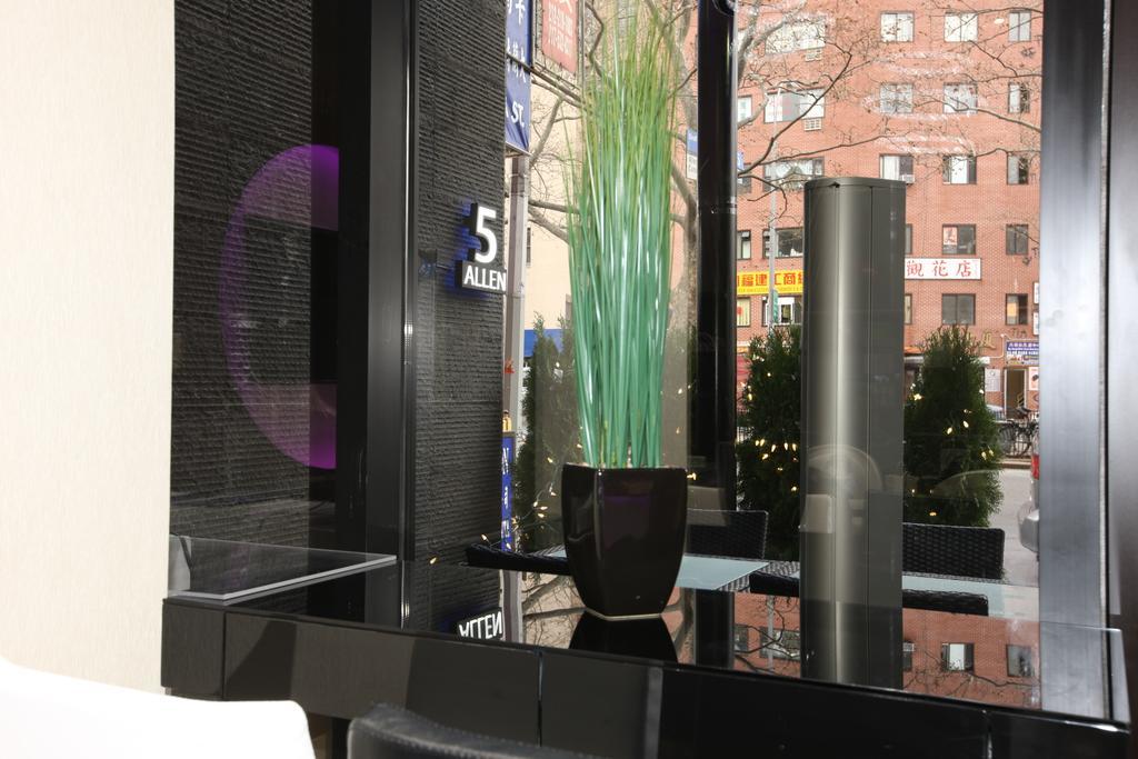 Howard Johnson Soho Ню Йорк Екстериор снимка